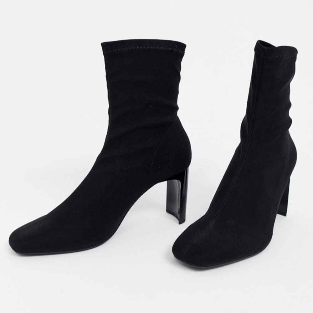 Breshka black sock ankle boots NWOT
